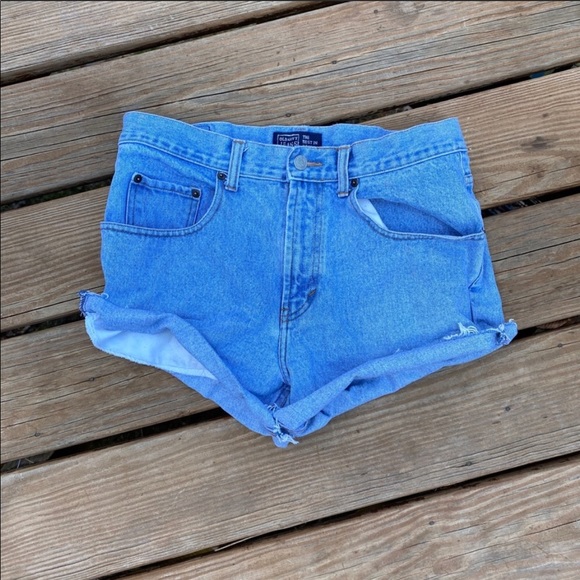 slightly used vintage old navy blue jean shorts - Picture 2 of 2